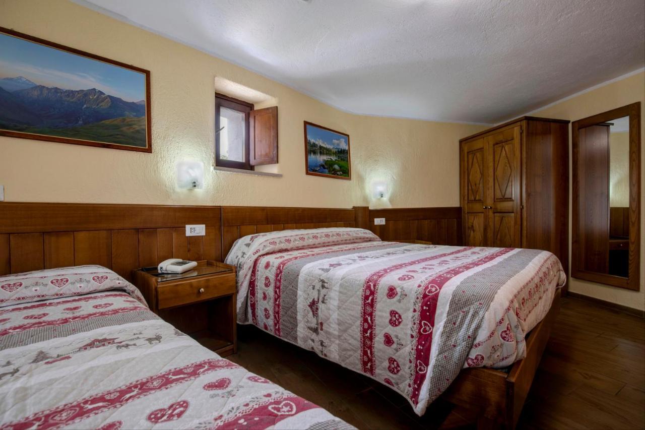 Hotel Cecchin Aosta Zewnętrze zdjęcie