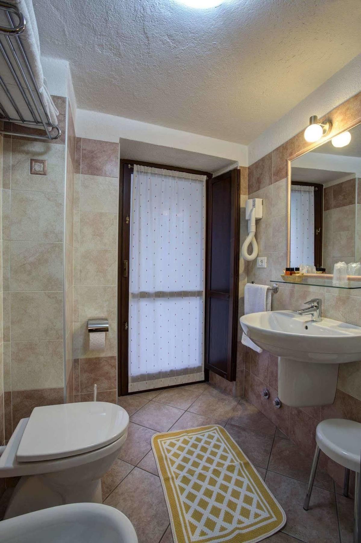 Hotel Cecchin Aosta Zewnętrze zdjęcie